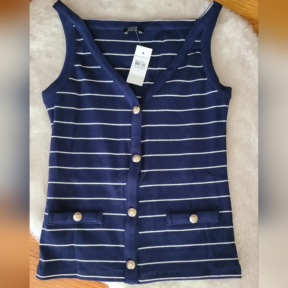 Ann Taylor Ribbed Top - Picture 2 of 7